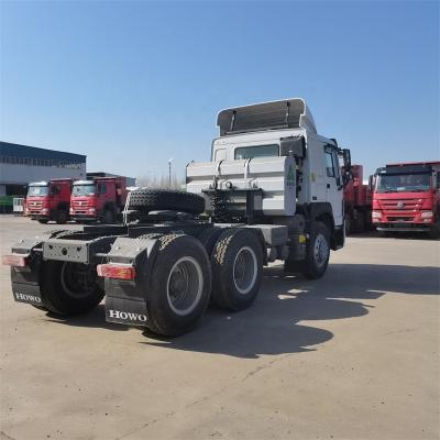 China Power Tractor Head Truck Sinotruk 6 X 4 Howo 371 375 10 Wheeler 2500nm for sale
