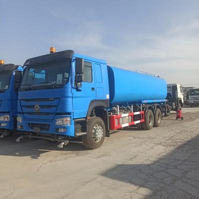 China Diesel Fuel Water Tanker Truck 25000L Storage Sinotruk Howo 6 X 4 for sale