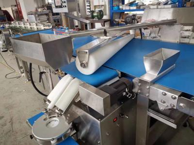 China Linha de produção automática comercial torta de Paratha da cebola que faz a máquina Roti Paratha que faz a máquina o melhor fornecedor do preço à venda