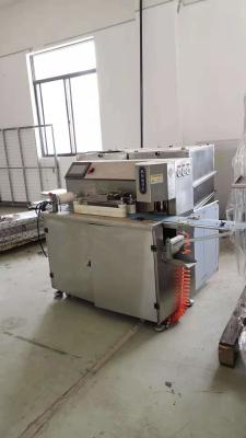 China Comida automática 1800pcs/H que encrusta la fabricación del Mooncake de la máquina en venta
