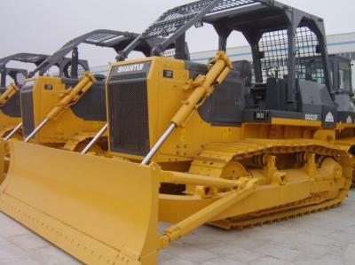 China Shantui bulldzer SD22F forestry dozer for lumbering bulldozer with winch good price for sale