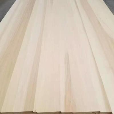 China Workshop Poplar Wood Boards With Thickness 3mm-50mm Excellent Durability for sale