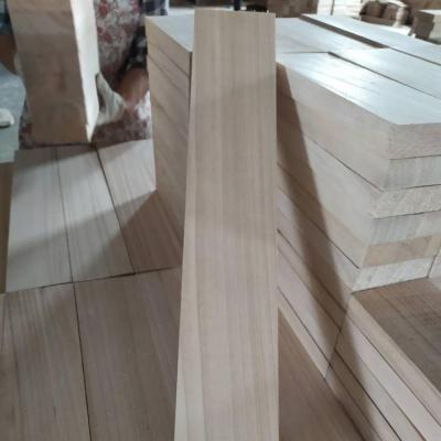 China Furniture Grade AA Paulownia Boards 2x4 Lumber FSC Certificate for sale