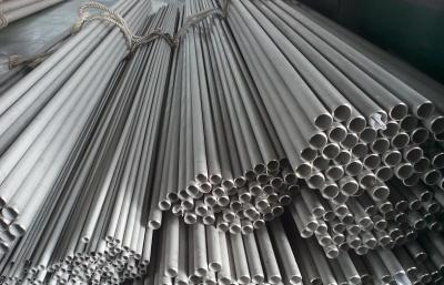 中国 斜めの端によって溶接されるステンレス鋼の熱交換器の管、32mmx2mmx8000mm 販売のため