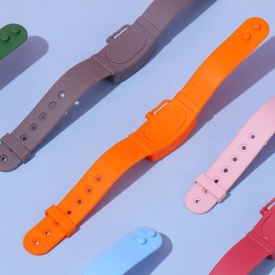 China Silicone Hand Sanitizer Bracelet Dispenser Wristband Printing Technique for sale