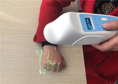 Chine Veine montrant à système la visionneuse infrarouge tenue dans la main de veine de Transilluminator de repère de trouveur de veine pour des enfants à vendre