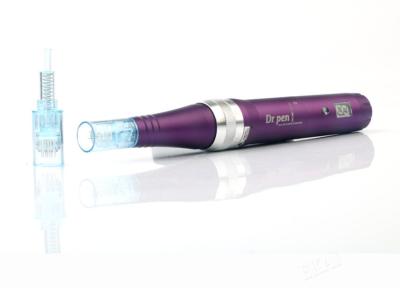 Cina Micro penna automatica elettrica di Derma per il trattamento di Mesotherapy della pelle con lo schermo di visualizzazione di velocità in vendita