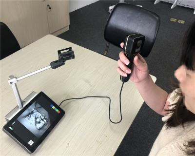 Κίνα Συμπαγής φορητή συσκευή απεικόνισης φλεβών για τη συσκευή εντοπιστών φλεβών νοσοκόμων για το σαλόνι ομορφιάς προς πώληση