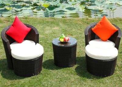 China PE Rattan Patio Table And Chairs Outdoor Conservatory Furniture with Foot Pedal for sale