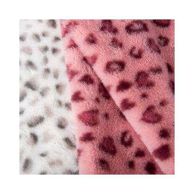 China 100% Polyester Sherpa Multi-Color Leopard Print Rabbit Hair Blanket for Winter Clothes for sale