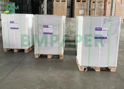 Chine Le PE a enduit le papier brut de cuvette résistante de tasse de papier d'huile le PE 240gsm + 15g à vendre