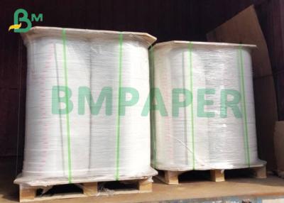 China el papel blanco de 120gsm Kraft blanqueó 120g que interpolaba la anchura de papel 35m m en venta