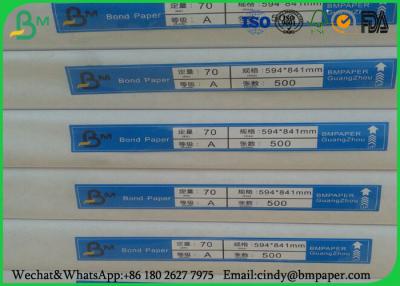 Chine Papier non-enduit de Woodfree Woodfree 700 * 1000mm 55gsm pour des sacs en papier à vendre