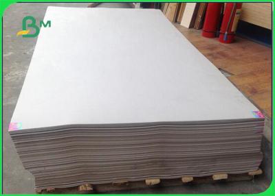 China Hoja temporal gris doble reciclada 2m m del papel de la protección del piso 2.5m m 3m m en venta