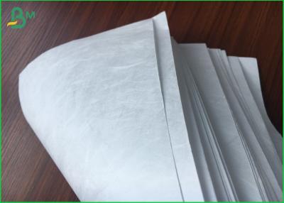 Cina la carta del tyvek 1073d con alta resistenza strechy ed all'acqua per il laboratorio copre in vendita