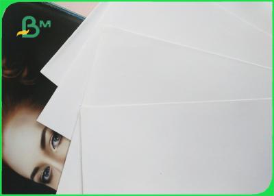 China 70 * 100cm Woodfree Uncoated Offest Paper  , High Whiteness Textbook Bond Paper for sale