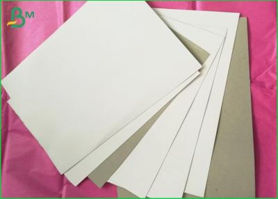 China Dobre as folhas frente e verso de papel da placa do duplex da impressão de deslocamento para trás do cinza da placa para a caixa de presente à venda