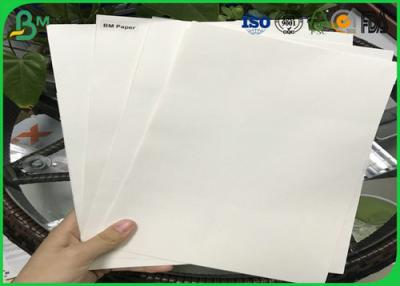 China Good Absorbency Uncoated Woodfree Paper / 0.3mm - 3.0mm Absorbent Paper With 100% Wood Pulp for sale