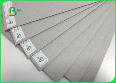 Chine FSC l'épaisseur grise de carton gris de douceur de 1MM - de 2MM a adapté 70 * 100CM aux besoins du client à vendre