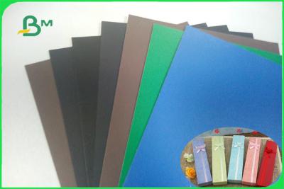 中国 1.3mm 1.5mm Blue Green Lacquered Solid Paperboard For Dresser Nightstand Boxes 販売のため