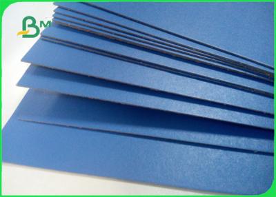 中国 Blue Green Lacquered Solid Paperboard 1.3mm 1.5mm For Carton Box Storage Box 販売のため
