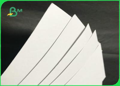 China Alto papel absorbente brillante del agua blanca de 0.6m m 0.9m m para el práctico de costa en venta