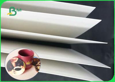 Chine Haut papier non-enduit 1.6mm absorbant en vrac 1.2mm 1.4mm pour des caboteurs de bière à vendre