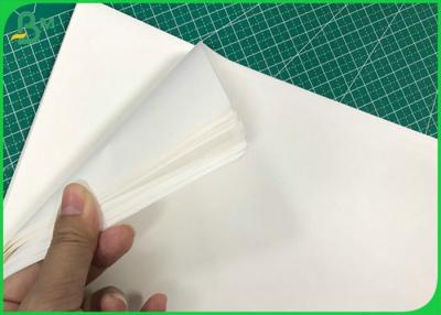 China 90gsm 120gsm White Kraft Wrapping Paper Roll For Food Packaging Bags for sale