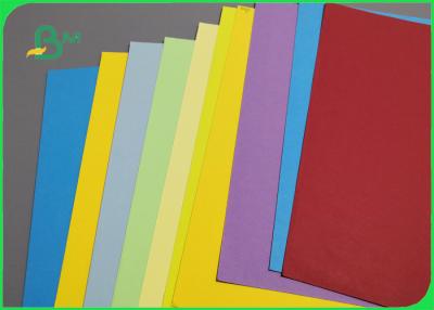 China 180gsm 200gsm Bristol Board Paper For Handcraft Good Folding 640 × 900mm for sale