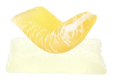 China Color amarillo claro caliente de la fuerza en enlace del pegamento de goma del derretimiento de las servilletas sanitarias alto en venta