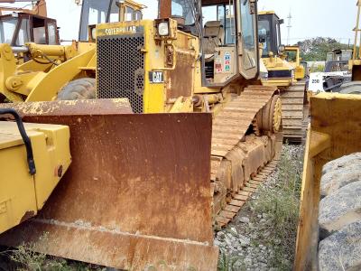 China Japan Used  Dozers D4H 3304 Engine 6 Cylinders 2296 Hours 10.2km/h Forward for sale