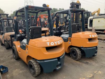 China Solid Tires Lifting Height 3000mm 3T Used Toyota Forklift for sale