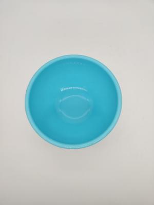 China Os utensílios de mesa alaranjados azuis do silicone ajustaram ODM 100% pequeno do produto comestível da bacia à venda