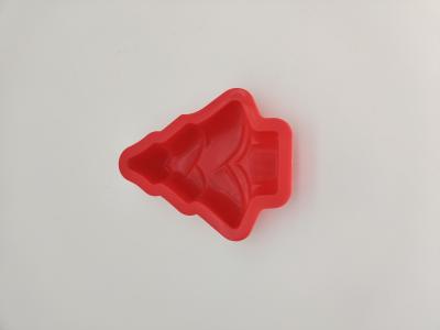 China Heat Resistance Mini Silicone Baking Molds Red For Christmas for sale