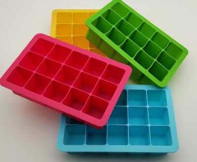 China 15 Cavity Saqure Silicone Ice Cube Tray 17.8*11.5*3.8CM For Baby for sale