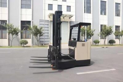 China 2000 KG Counterweight Forklift 1070*100*35 With 24V/210AH Battery for sale