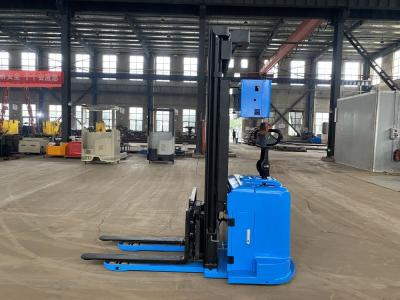 China Non-standard Customization 2000 KG  Electric Stand On Forklift Bule Seated Type With Solid PU Tire for sale