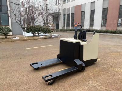 China Seat Semi-enclosed Transport Vehicle  Load Capacity Electric Pallet Jack Warehouse  Tray Transport Vehicle for sale