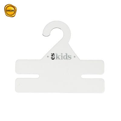 China 2.95mm Custom Size Cardboard Hangers For Kids Clothing for sale