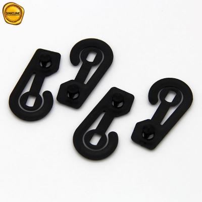 China PP Environmental Protection Small Plastic Hooks For Bag Accessories for sale