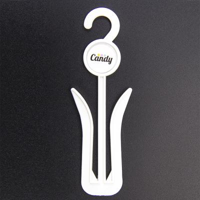 China 9*19.5CM GRS White Custom Plastic Hangers For Shoes for sale