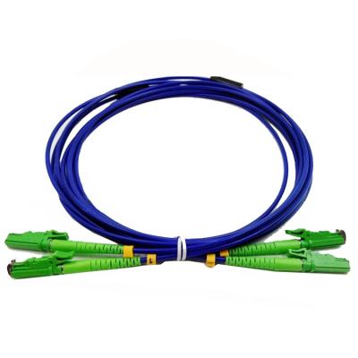 China PVC acorazado 2.0m m del cordón de remiendo de la fibra óptica del cable SM G652D 1310nm de la fibra de E2K APC en venta