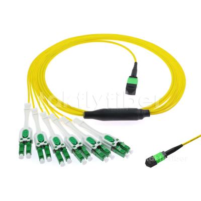 China Fiber Optic MPO MTP LC Uniboot Patch Cord Singlemode 12 Fiber Cable For FTTX en venta
