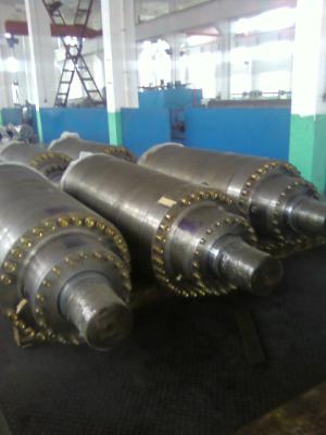 Chine Cylindres hydrauliques industriels soudés résistants pour la plate-forme de perçage de mer à vendre