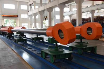 Chine Type soudé à l'envers grue hydraulique des cylindres QPPY- D de l'hydraulique de coup à vendre