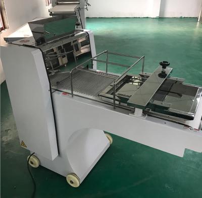 China Electric Food Processing Equipments , Toast Bread Bakery Dough Rotary Moulder Shaping Machine for sale