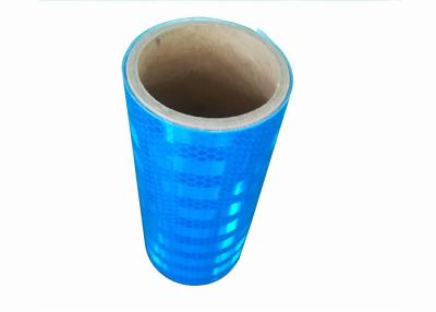 China Microprismatic Reflective Tape On Commercial Vehicle White Yellow Blue Esay Cutting for sale