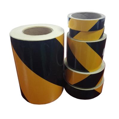 China Yellow And Black Reflective Sticker 5cm Or 10cm Width For Traffic Barrier for sale