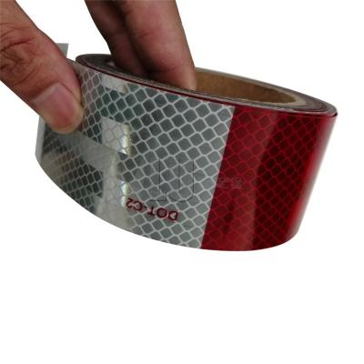 China Red White DOT C2 Metalized Prismatic Reflective Tape For Vehicles for sale