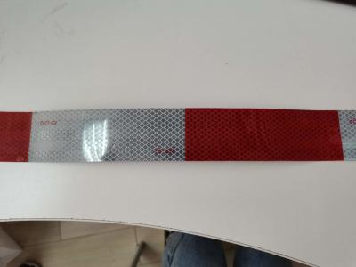 China Metalised Self Adhesive Red And White Reflective Tape For Truck Car for sale